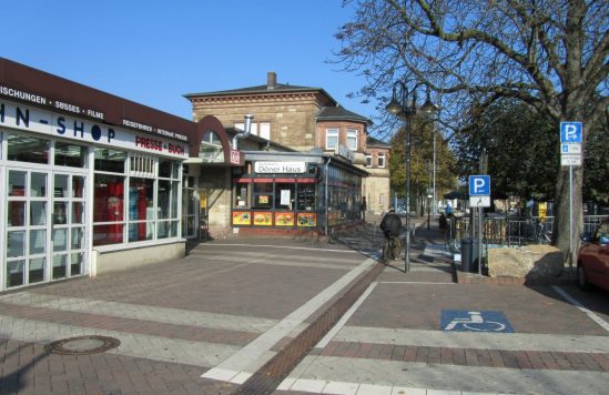 Bahnhofsplatz 2011