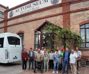 Von den Römern bis zu Carl Benz - Exkursion des Museumsvereins führte nach Ladenburg